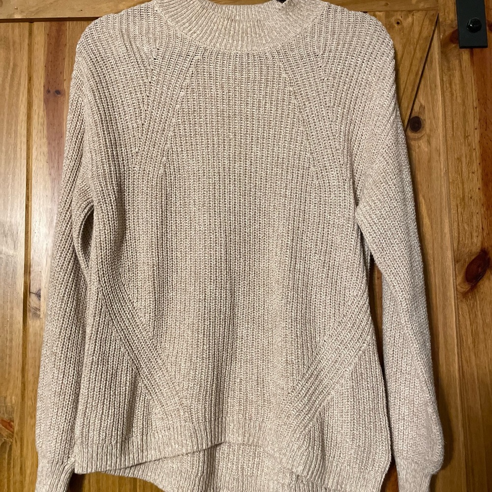 Old Navy Women's Cream Turtleneck Sweater